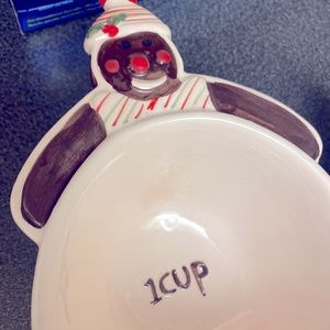 Vintage measuring cups